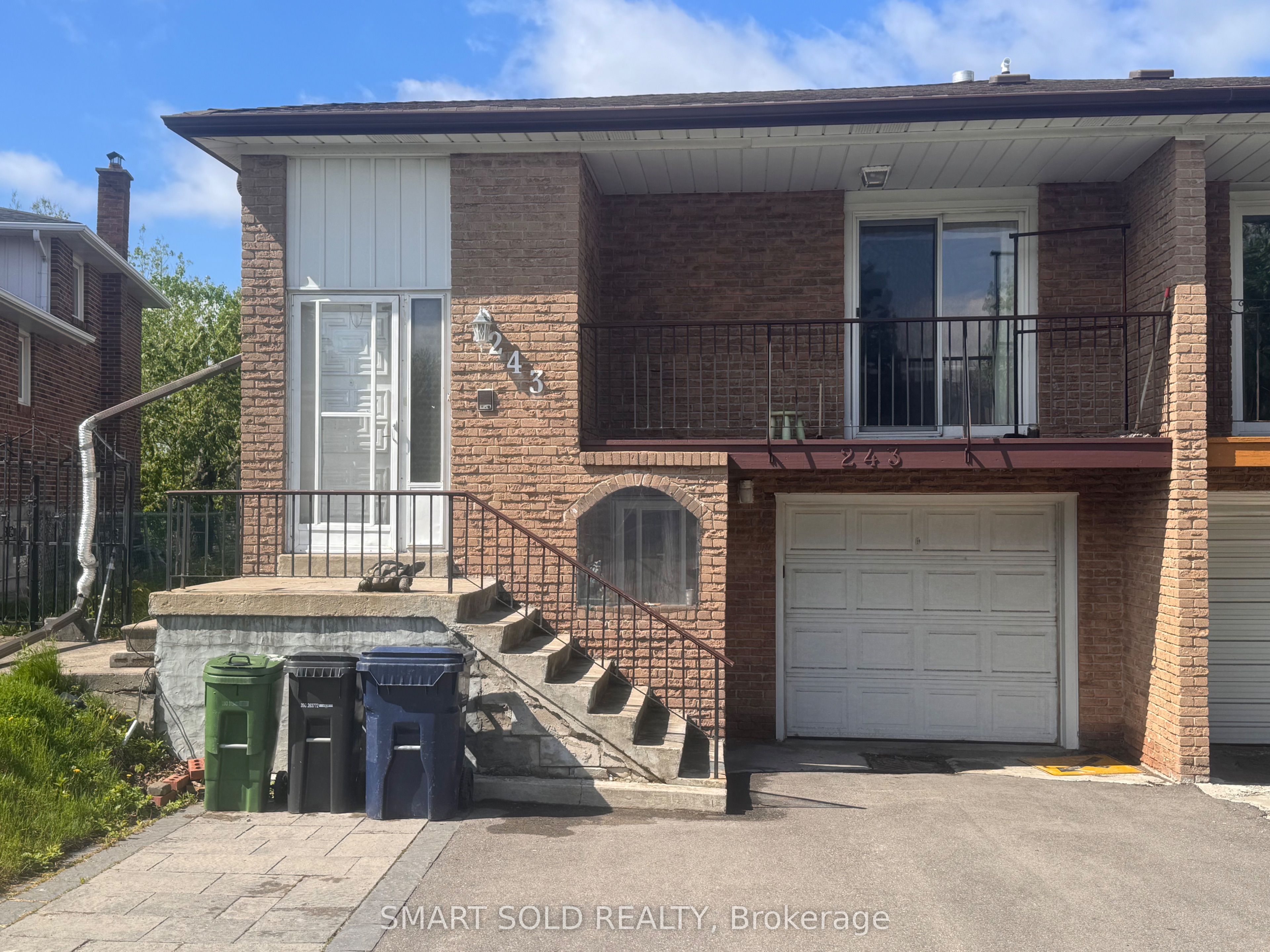 243 Shawnee Circle, Toronto, ON, M2H 2Y3