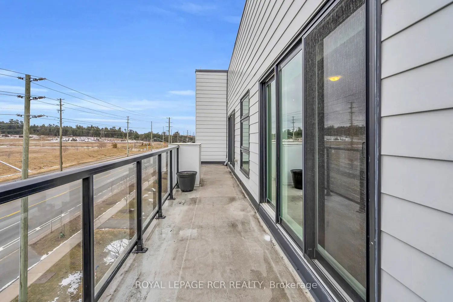 Additional image 4 of 555 William Graham Drive 413