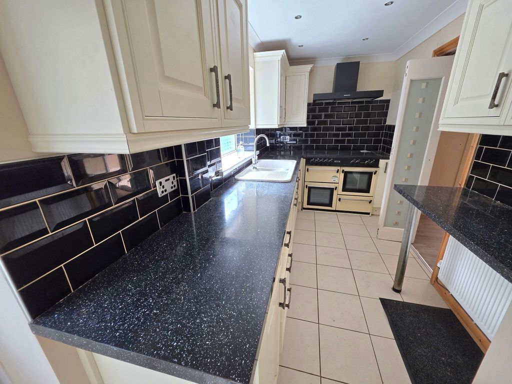 Additional image 12 of 3 bed semi-detached house for saleRusset Close, Port Talbot SA12