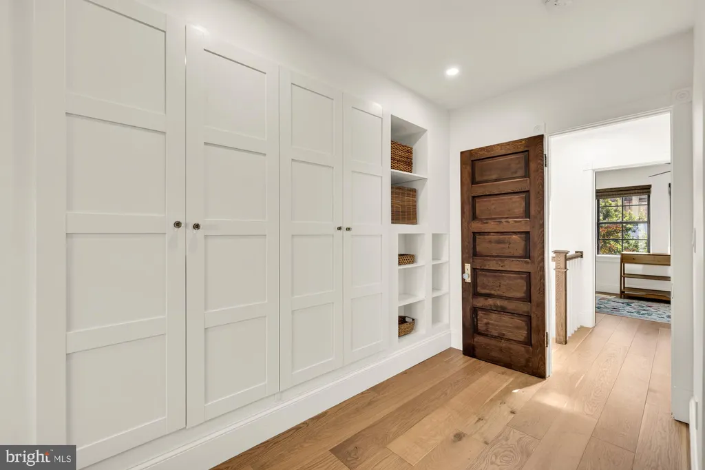 Additional image 24 of 908 Girard Street NE, Washington, DC 20017