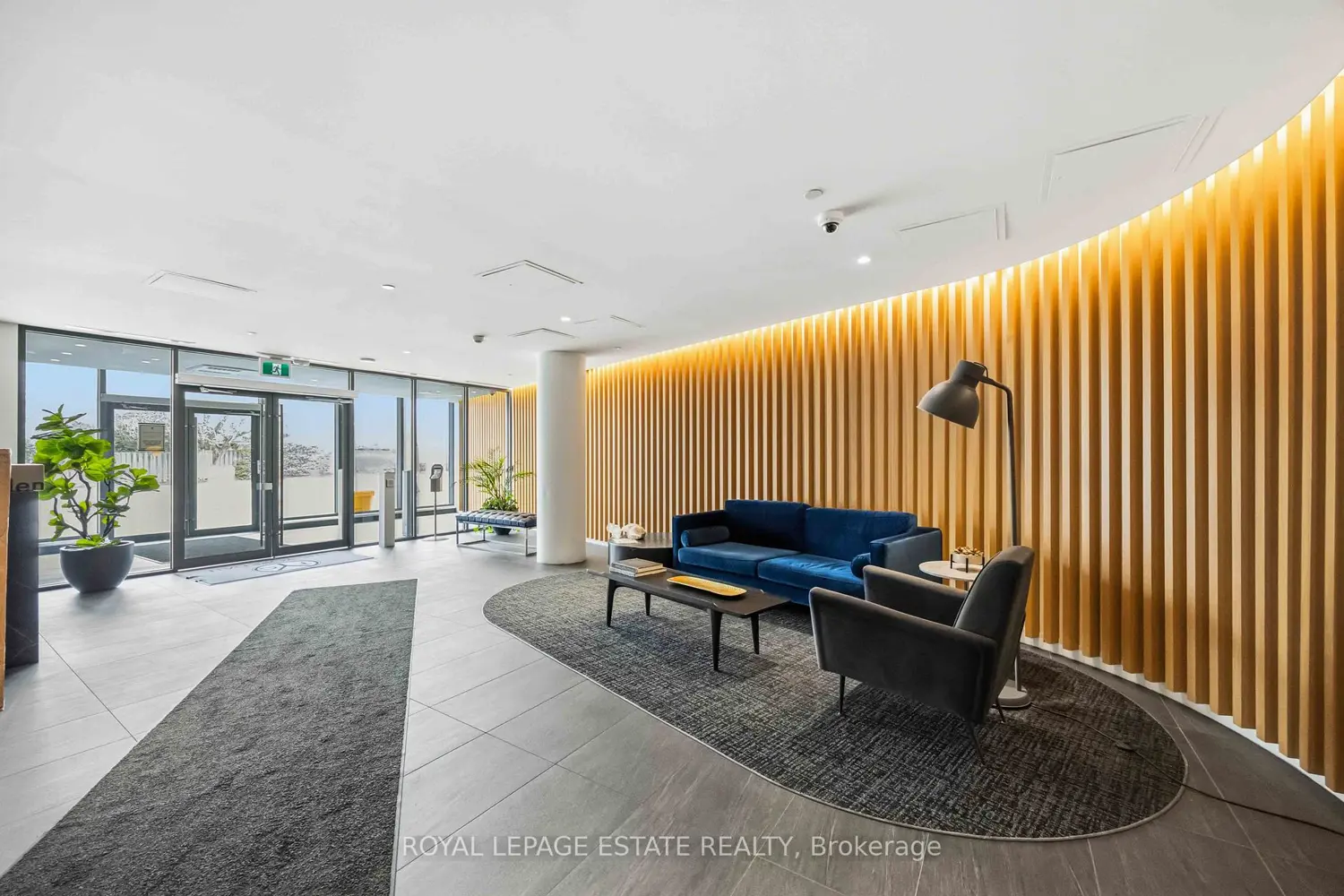 160 Flemington Road 1505 photo 2