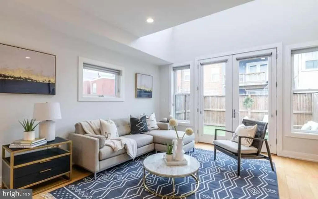Additional image 32 of 628 I Street NE Unit 3, Washington, DC 20002