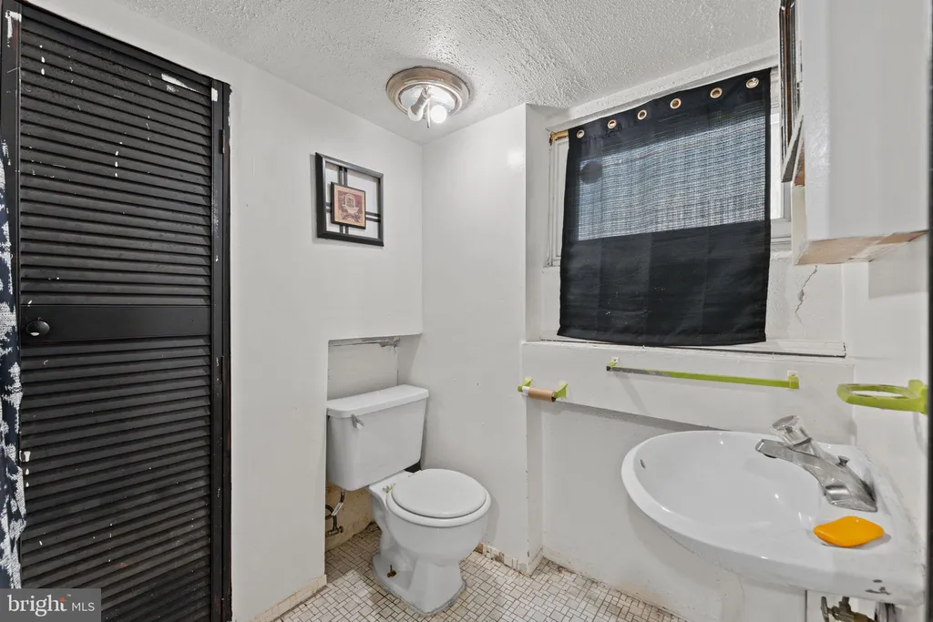 Additional image 16 of 2405 Rhode Island Avenue NE, Washington, DC 20018
