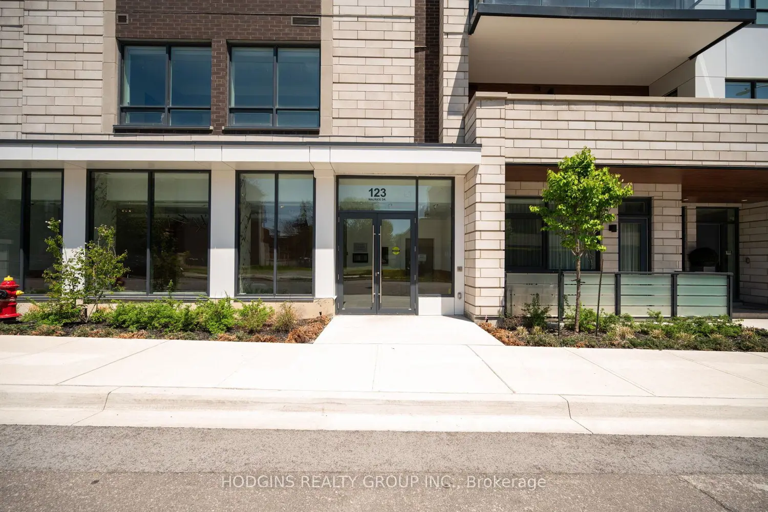 123 Maurice Drive 414