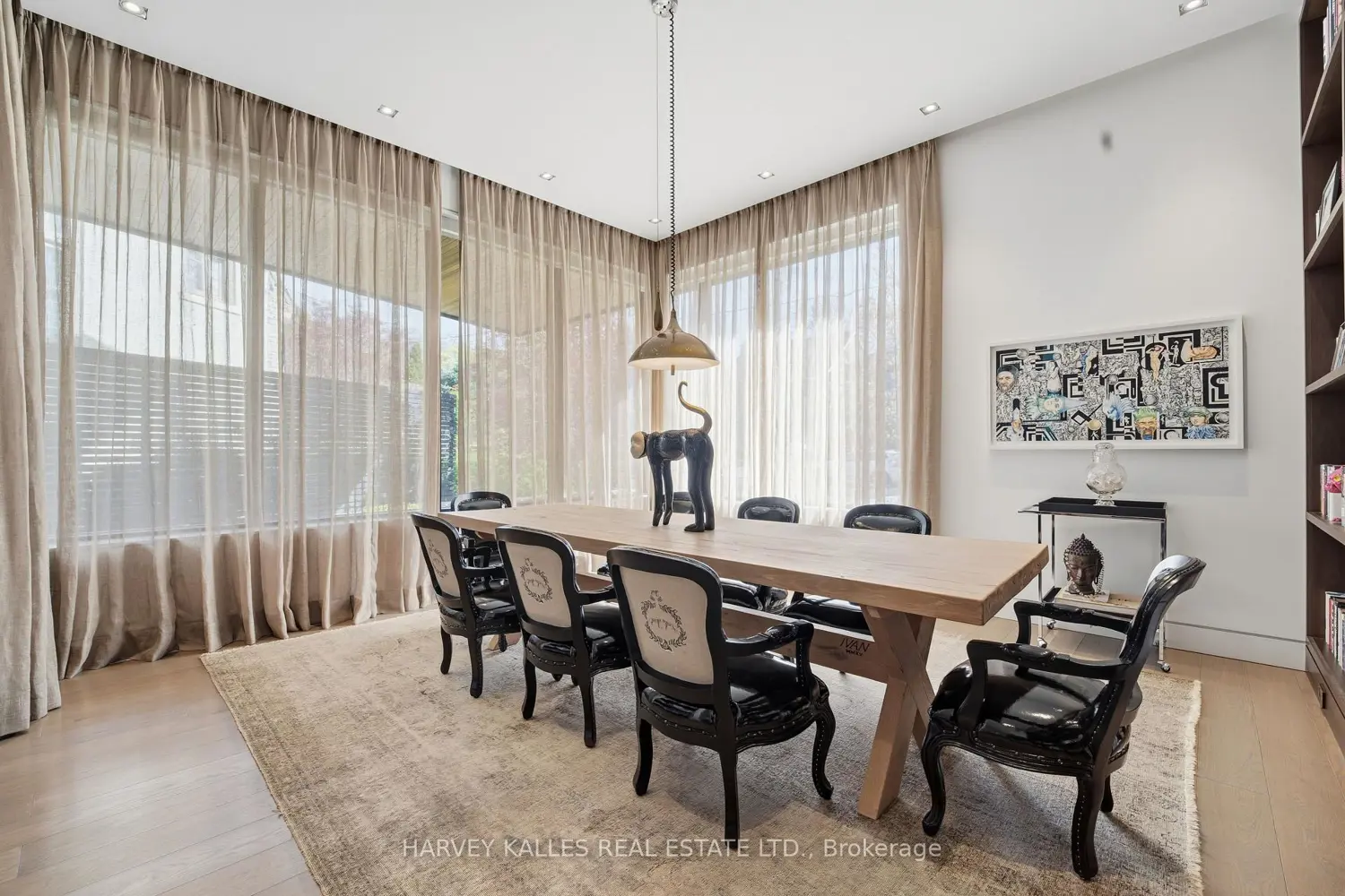 43 Hillholm Road photo 3