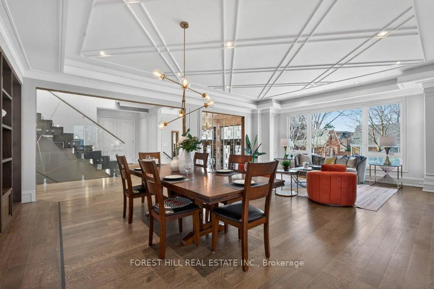 215 Elmhurst Avenue photo 3