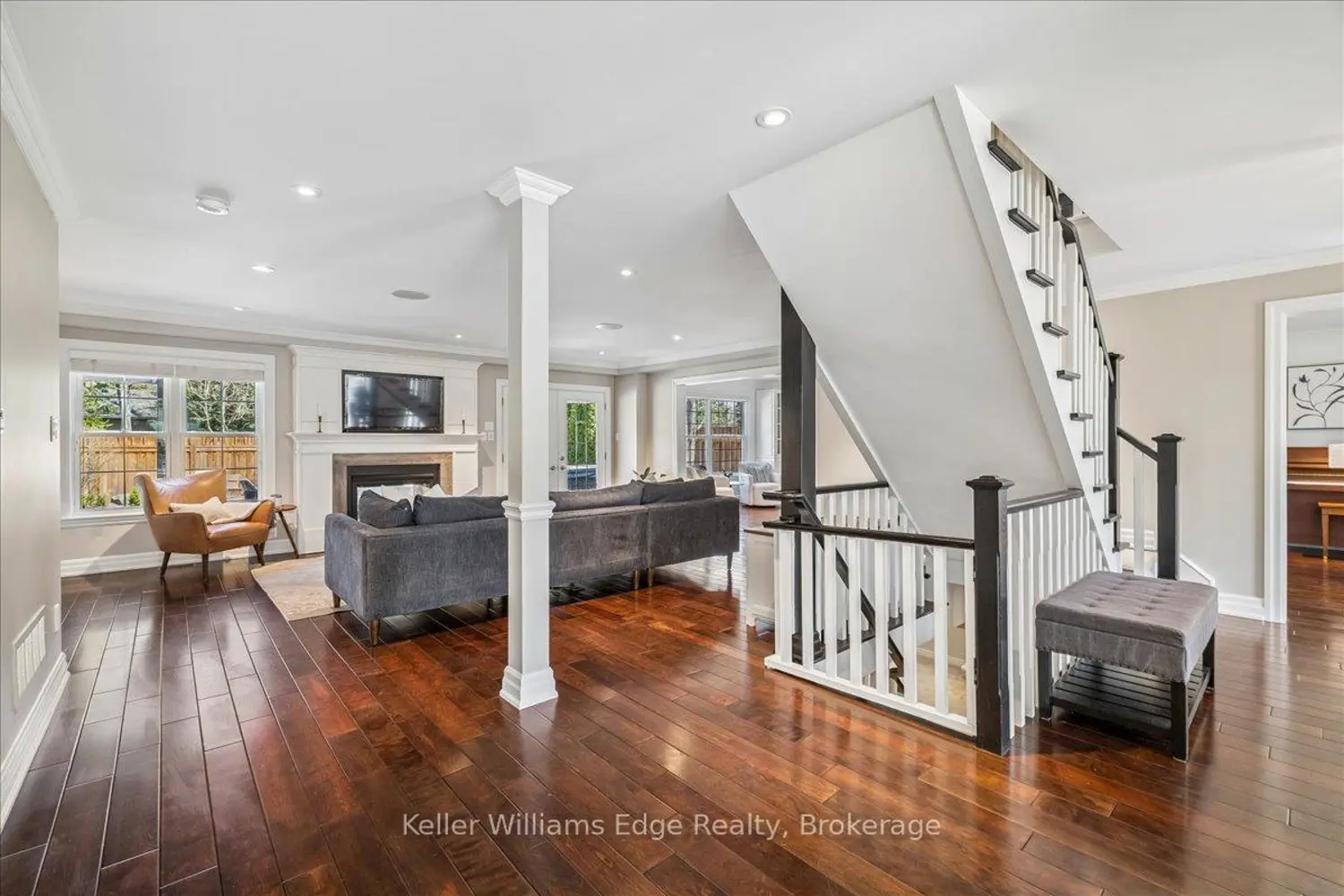 Additional image 4 of 249 Camelot Drive
