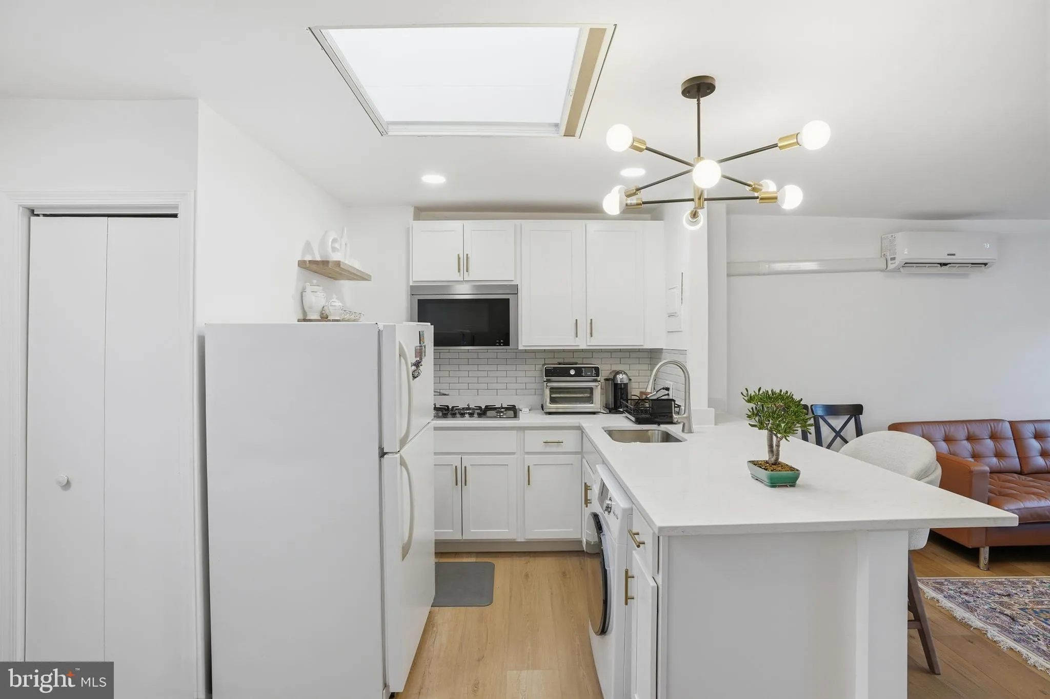 Additional image 49 of 313 C Street SE, Washington, DC 20003