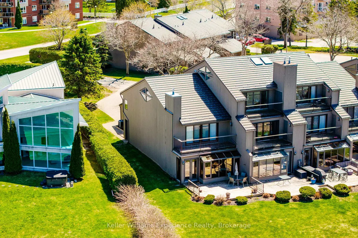 Additional image 2 of 8 Beck Boulevard 5