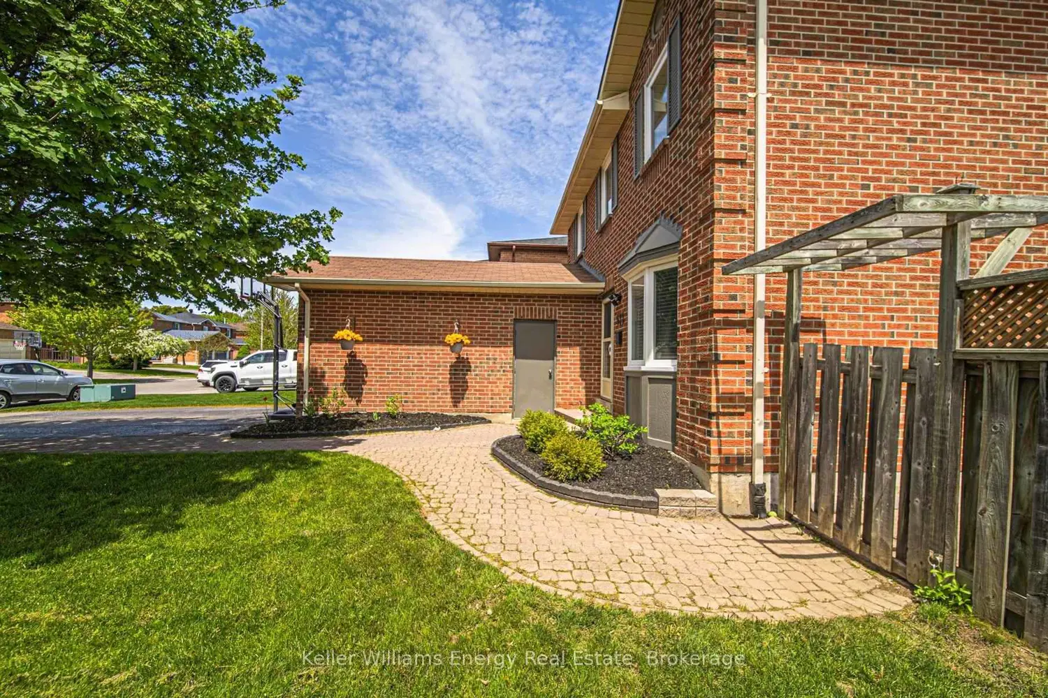 Additional image 2 of 632 Chiron Crescent