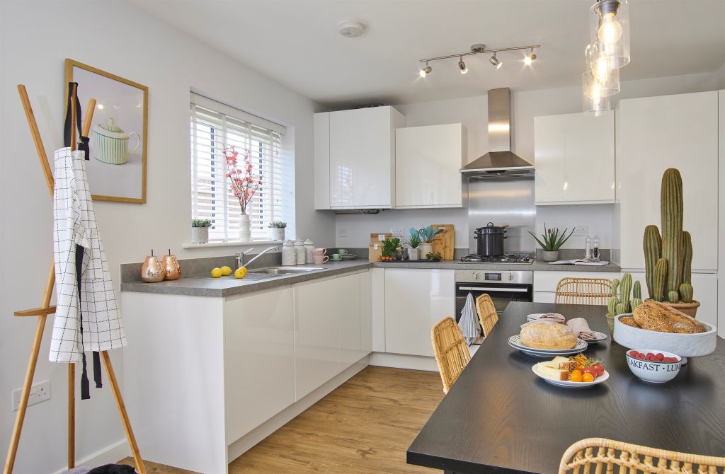 Additional image 3 of 4 bed terraced house for saleMillpond Lane, Faygate, Horsham RH12