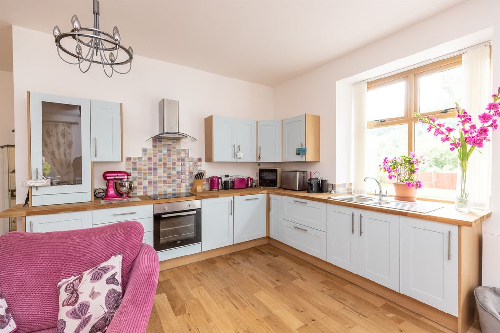 Additional image 18 of 7 bed detached house for saleTaff Merthyr House, Treharris CF46