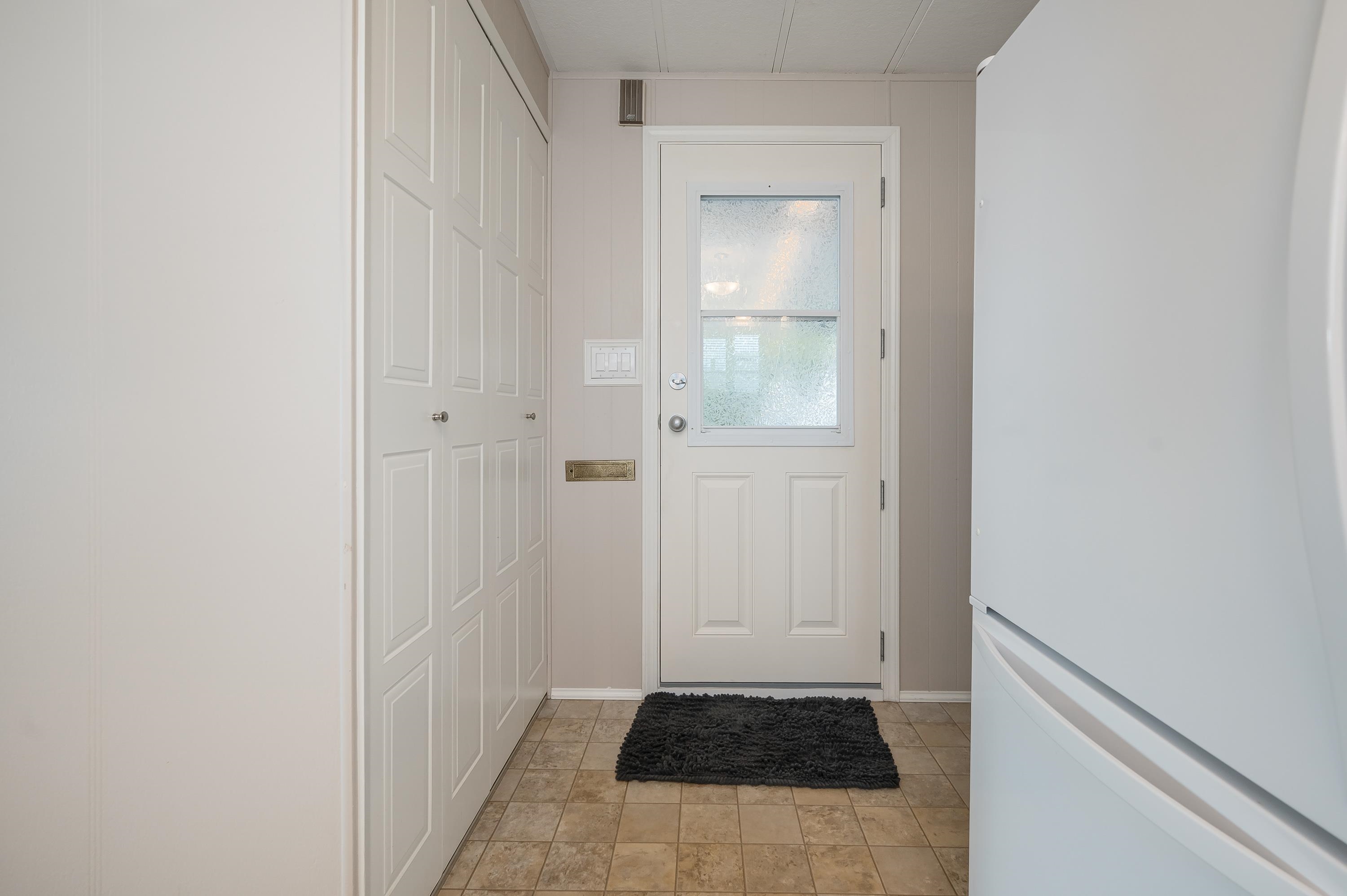 Additional image 5 of 15851 Suffolk Road, Surrey, BC, V4A 5L3