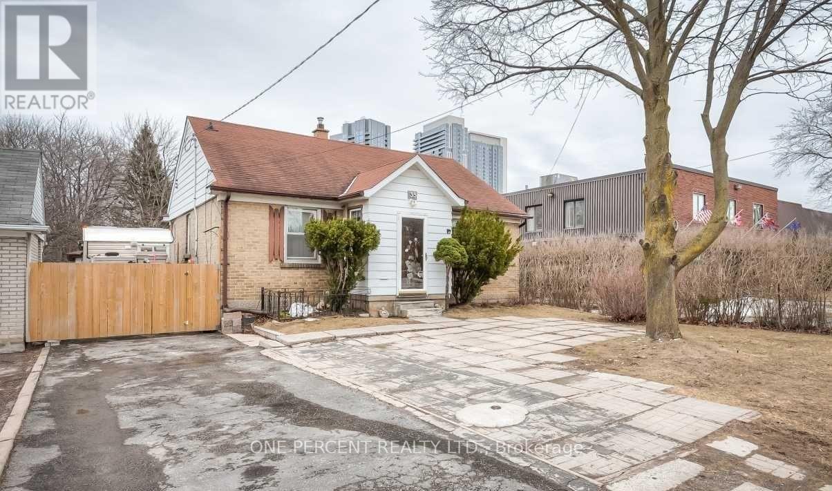 35 LAMONT AVENUE