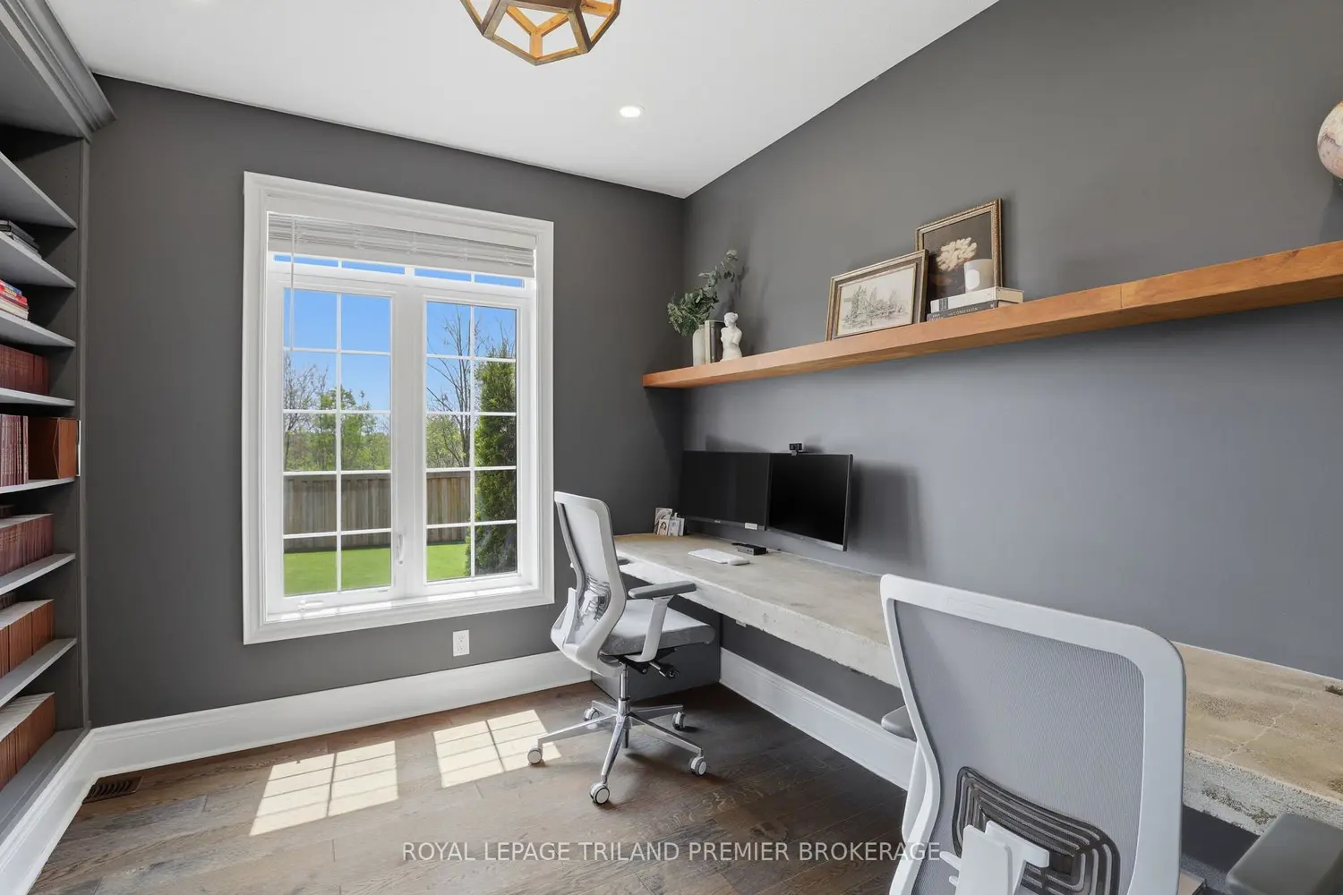 Additional image 8 of 201 Dorchester Court