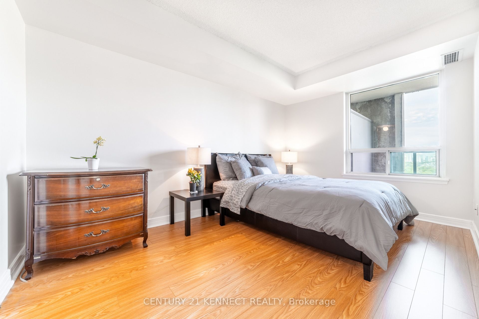Additional image 3 of 1509-16 Harrison Garden Boulevard, Toronto, ON, M2N 7J6