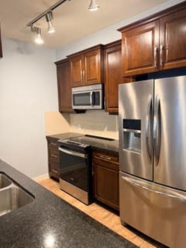 Additional image 2 of 209-11887 Burnett Street, Maple Ridge, BC, V2X 6P6