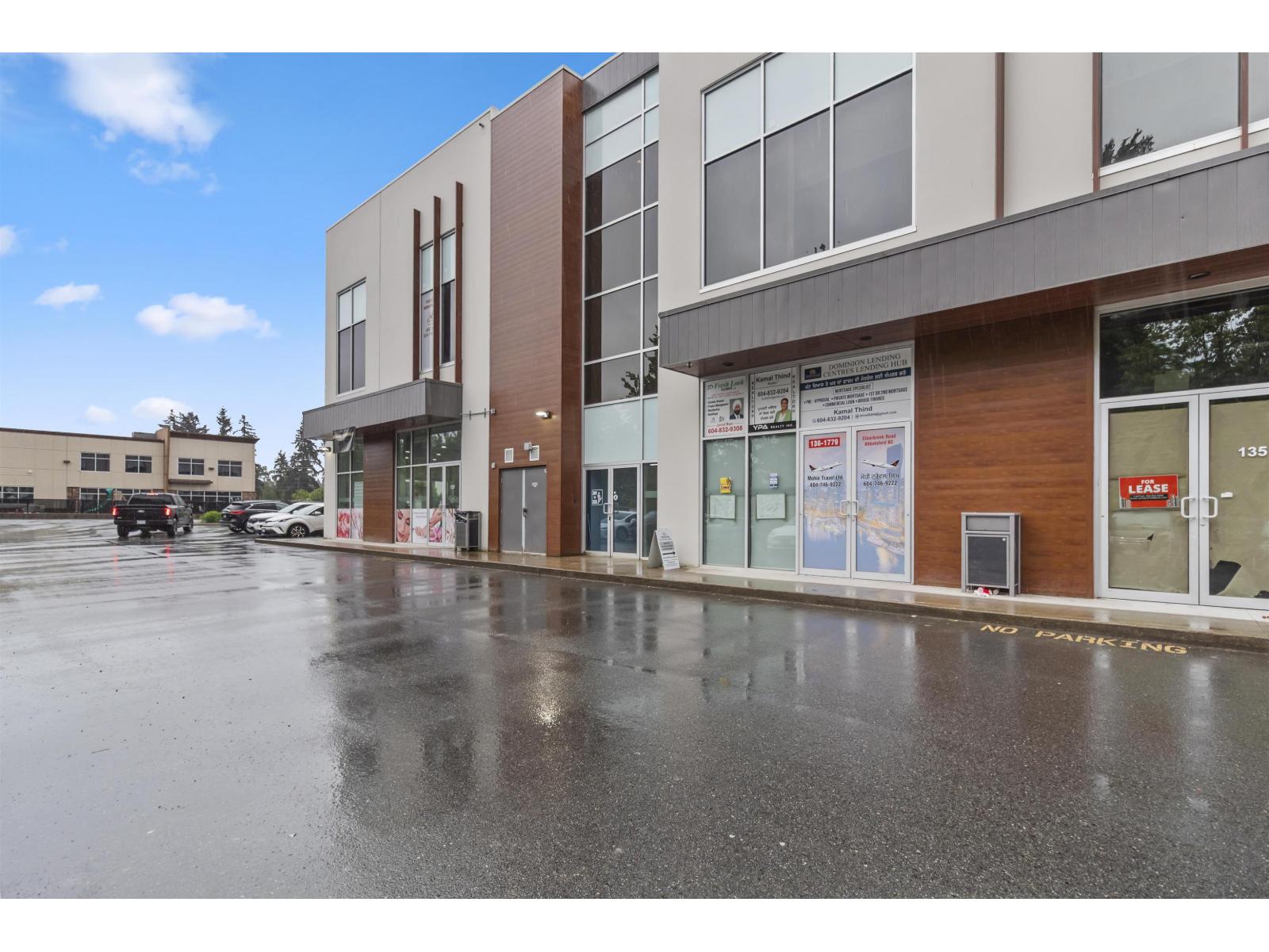 Additional image 4 of 220-1779 Clearbrook Road, Abbotsford, BC, V2T5X5