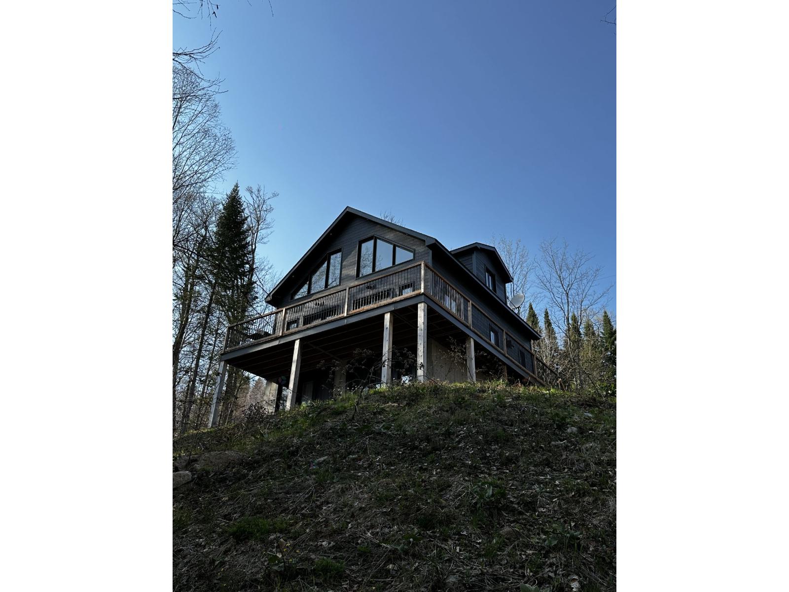 125 Ch. du Grand-Duc