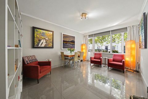 Tor Court, Kensington W8