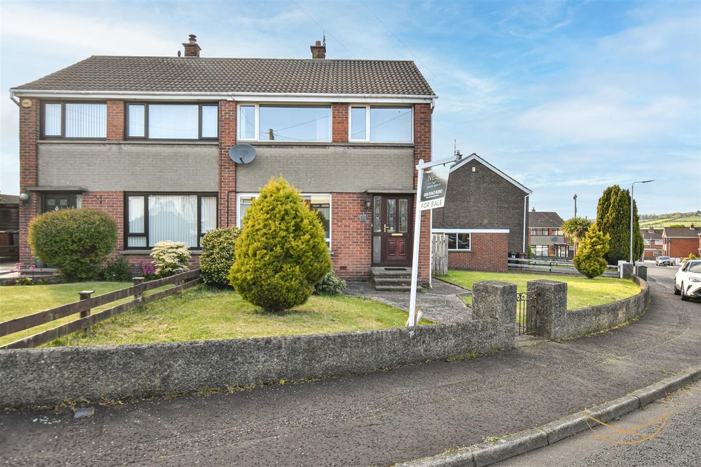 3 bed semi-detached house for saleFairview Crescent, Newtownabbey BT36