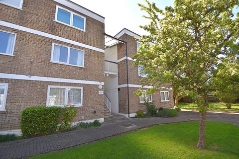 153 The Avenue, Highams Park, London. E4