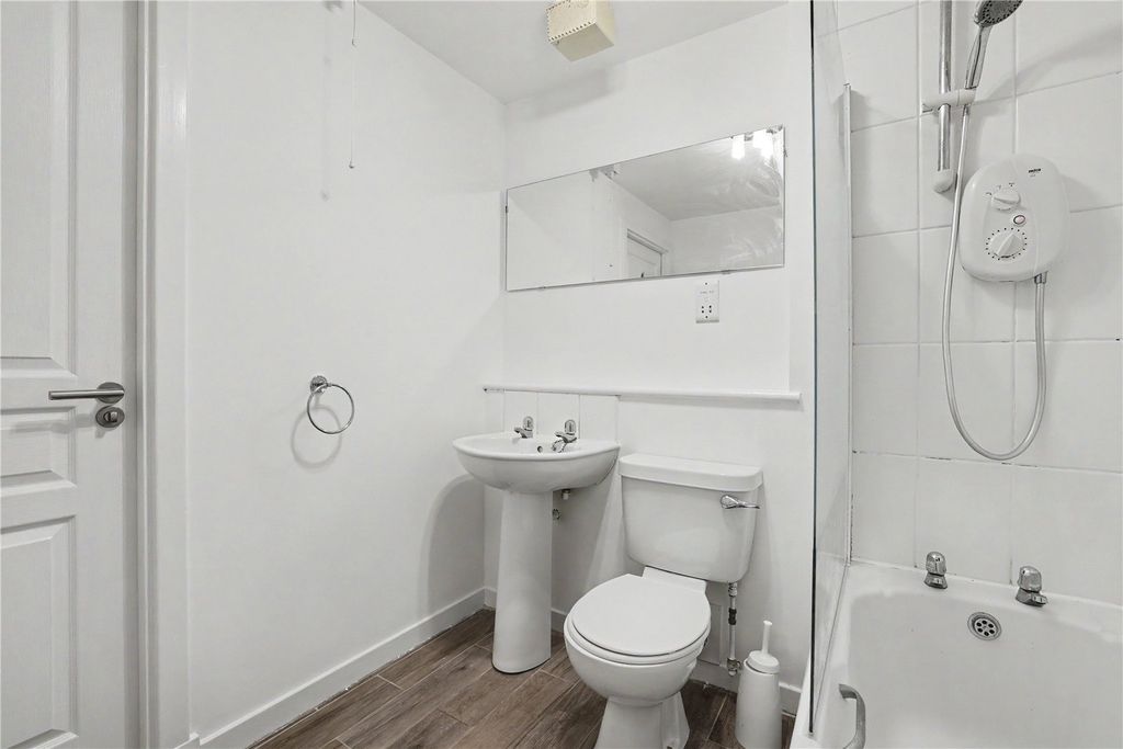 Additional image 20 of 2 bed flat for saleWeir Street, Stirling, Stirlingshire FK8