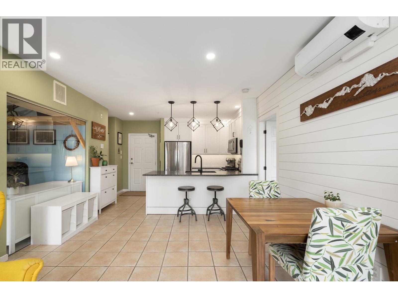 Additional image 2 of 219-3629 Deercrest Drive, North Vancouver, BC, V7G2S9