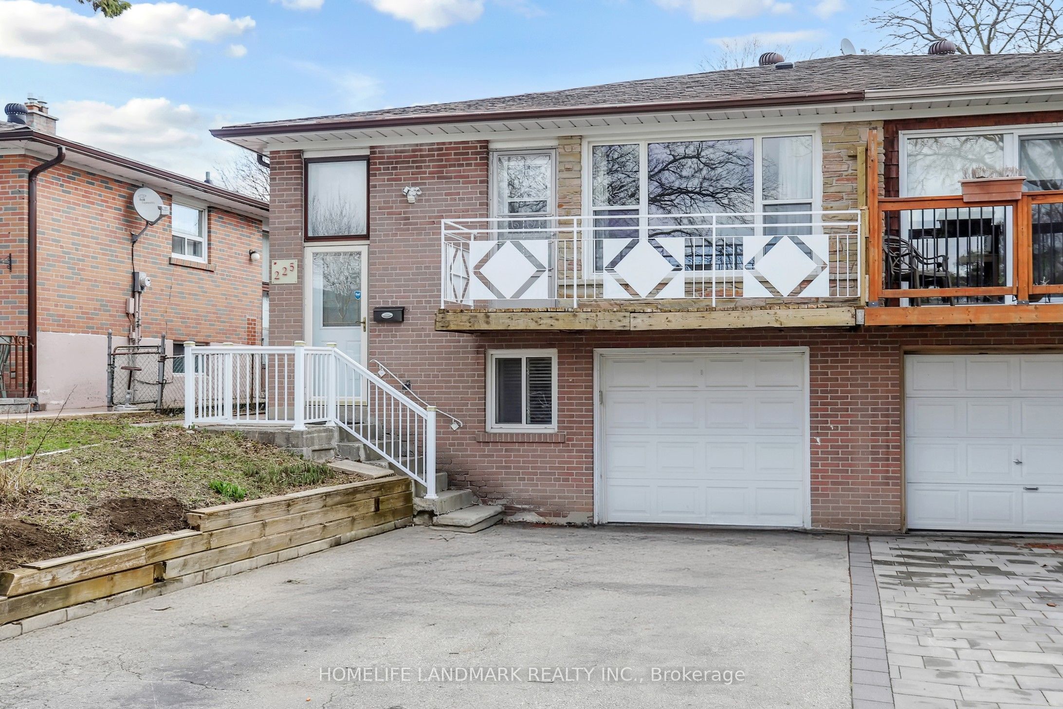 Additional image 2 of 225 Pineway Boulevard, Toronto, ON, M2H 1B5