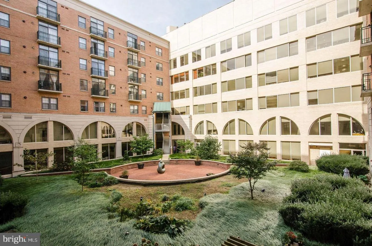 Additional image 33 of 1111 25th Street NW Unit 923, Washington, DC 20037