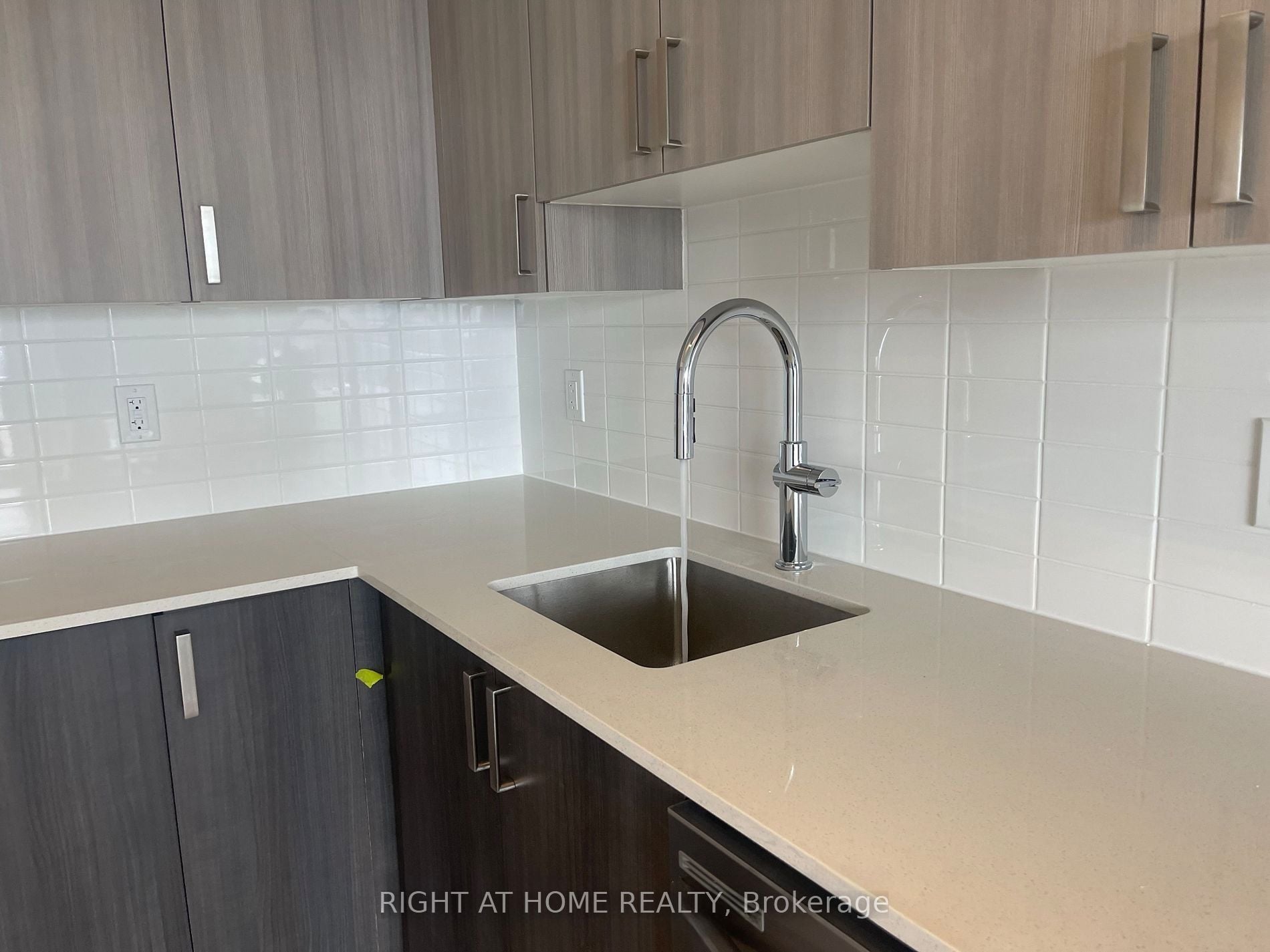 Additional image 6 of 1210-1455 Celebration Drive, Pickering, ON, L1W 0C3