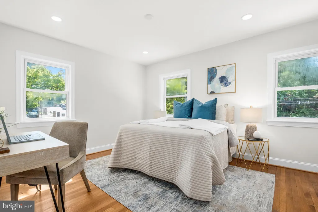 Additional image 17 of 1712 U Street SE, Washington, DC 20020