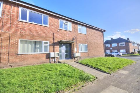 Amaury Road, Crosby L23