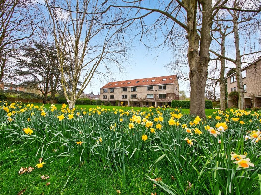 1 bed flat for saleNunthorpe Avenue, York YO23