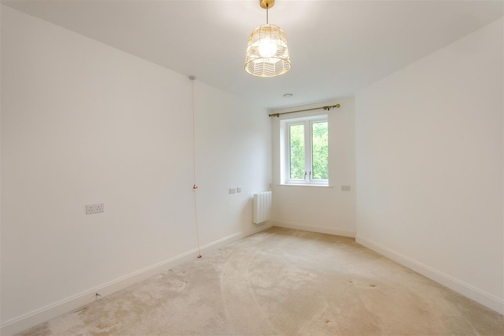 Additional image 38 of 2 bed flat for saleSaxon Gardens, Penn Street, Oakham, Rutland LE15