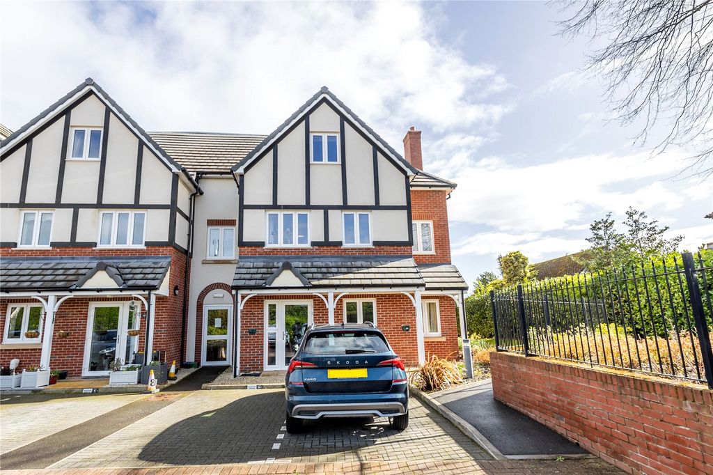 Additional image 19 of 2 bed flat for saleSummerfield Place, Wenlock Road, Shrewsbury, Shropshire SY2