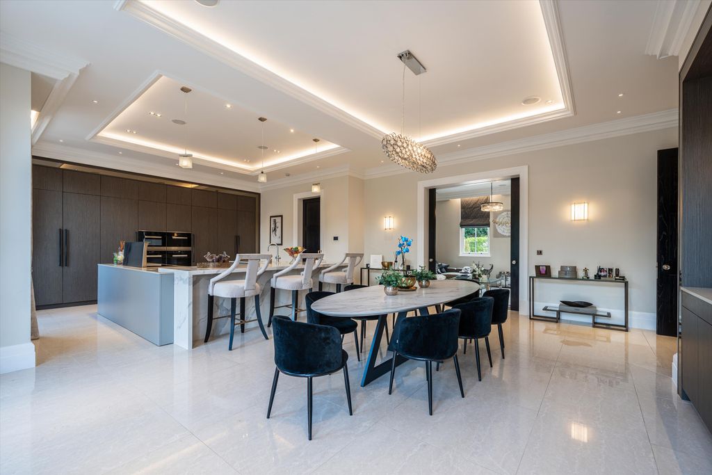 Additional image 7 of 7 bed detached house for saleEast Drive, Wentworth, Virginia Water, Surrey GU25