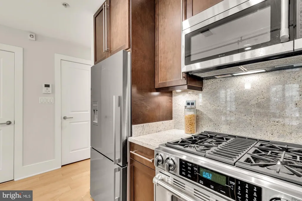 Additional image 18 of 2818 Connecticut Avenue NW Unit 7, Washington, DC 20008