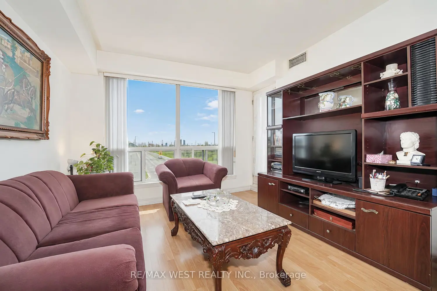 1030 Sheppard Avenue 208 photo 4