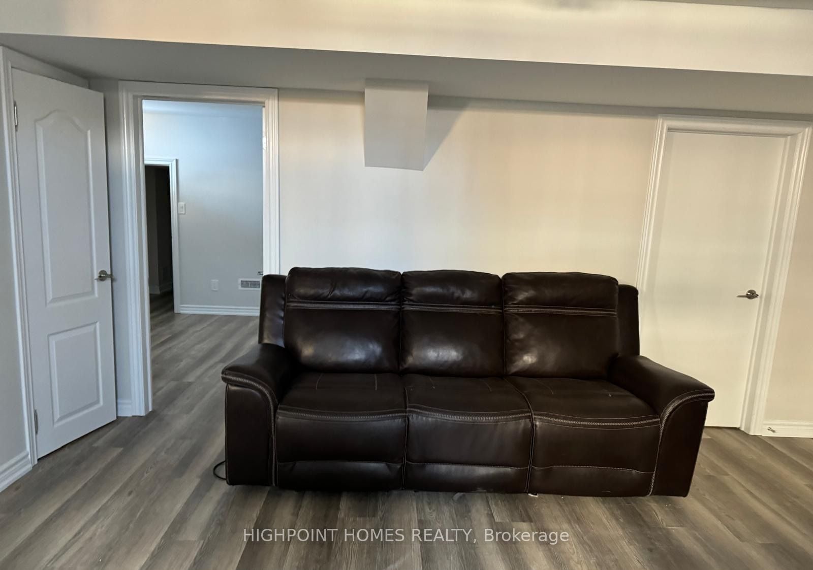 Additional image 5 of 28 Northern Breeze Crescent, Whitby, ON, L1R 0N9