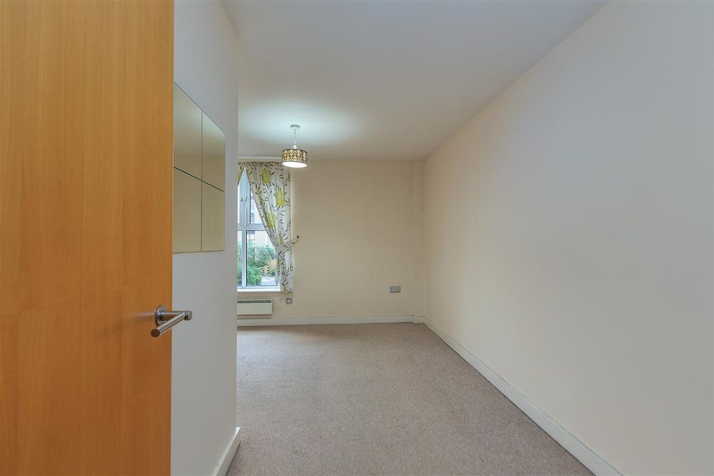 Additional image 7 of 2 bed flat for saleDamside Street, Lancaster LA1