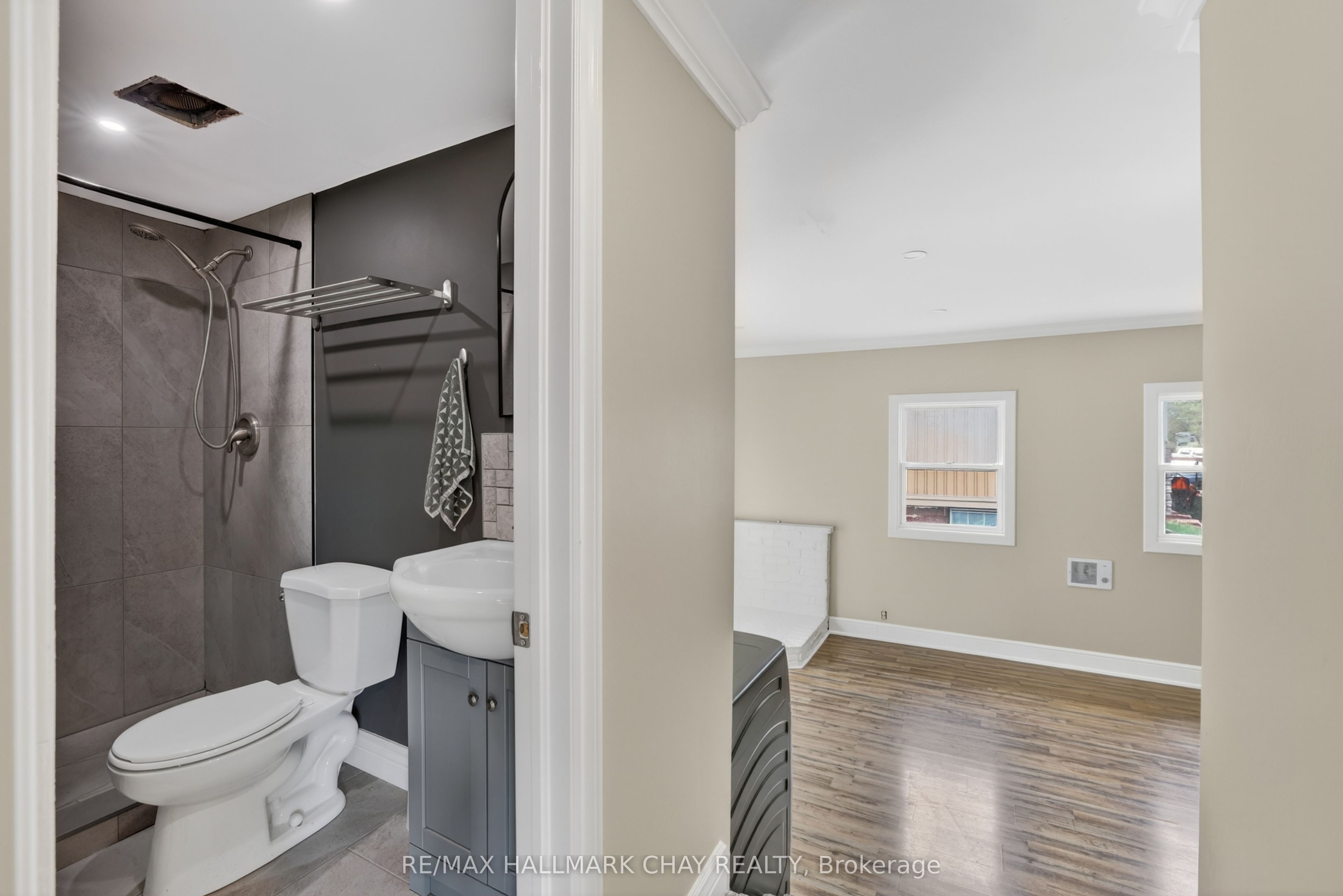 Additional image 5 of 1-20469 Young Street, East Gwillimbury, ON, L9N 1P8
