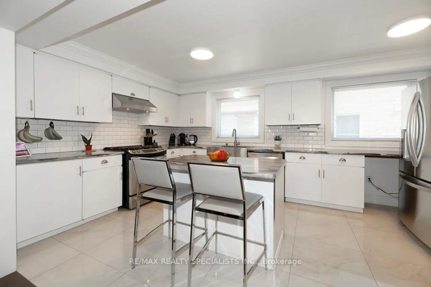 Additional image 10 of 77 Leander Street