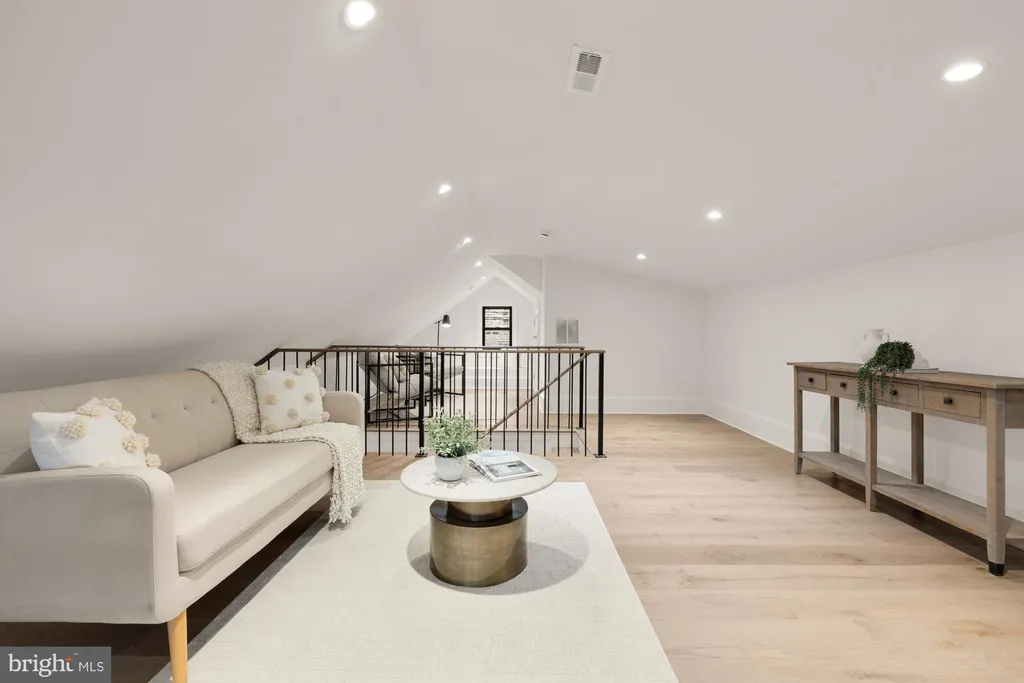 Additional image 49 of 7928 16th Street NW, Washington, DC 20012
