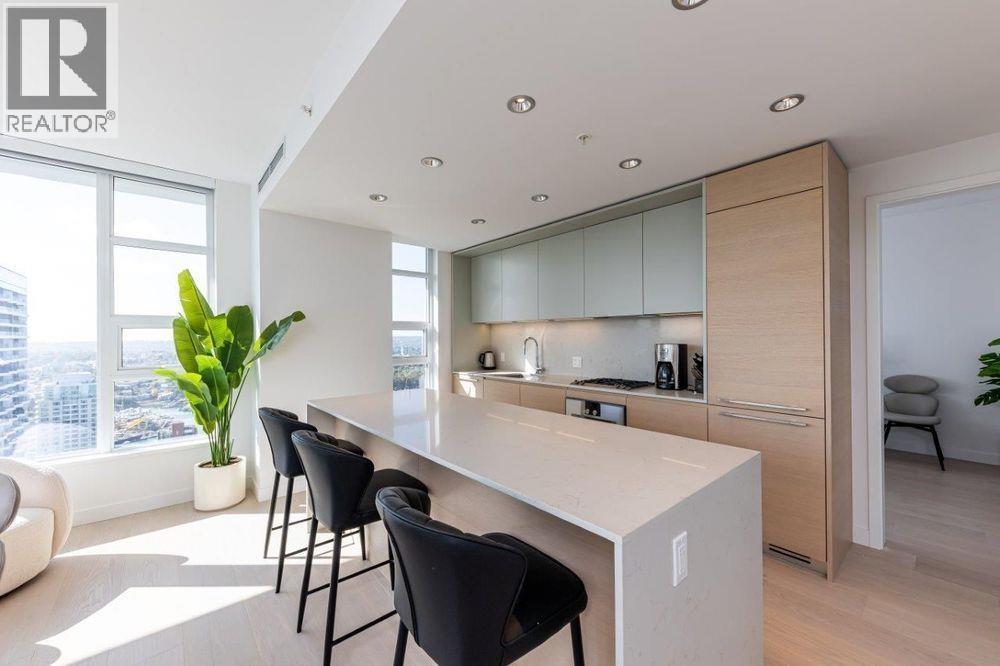 370X 1289 HORNBY STREET