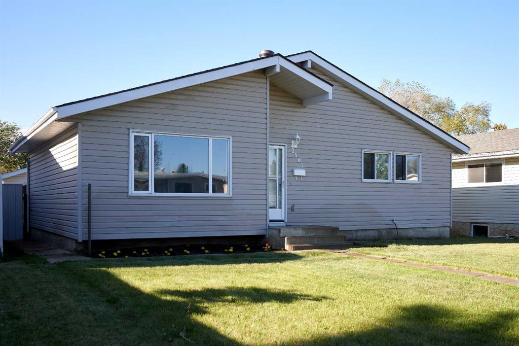 2501 13 Avenue N, Lethbridge, AB, T1H 4A4
