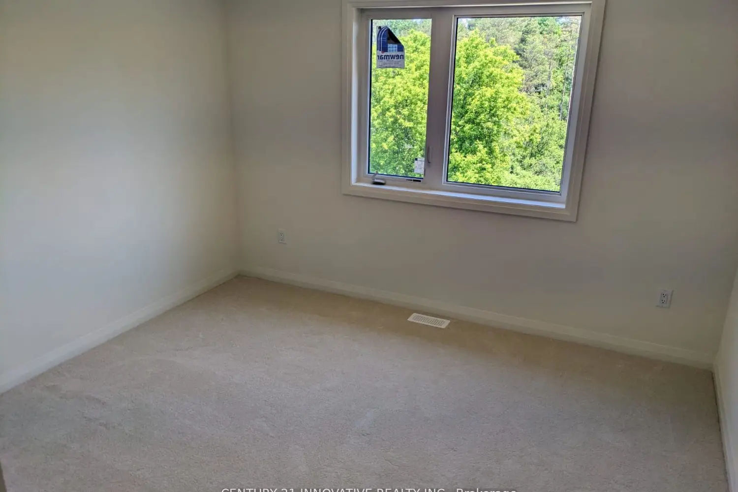 Additional image 4 of 38 Lahey Crescent