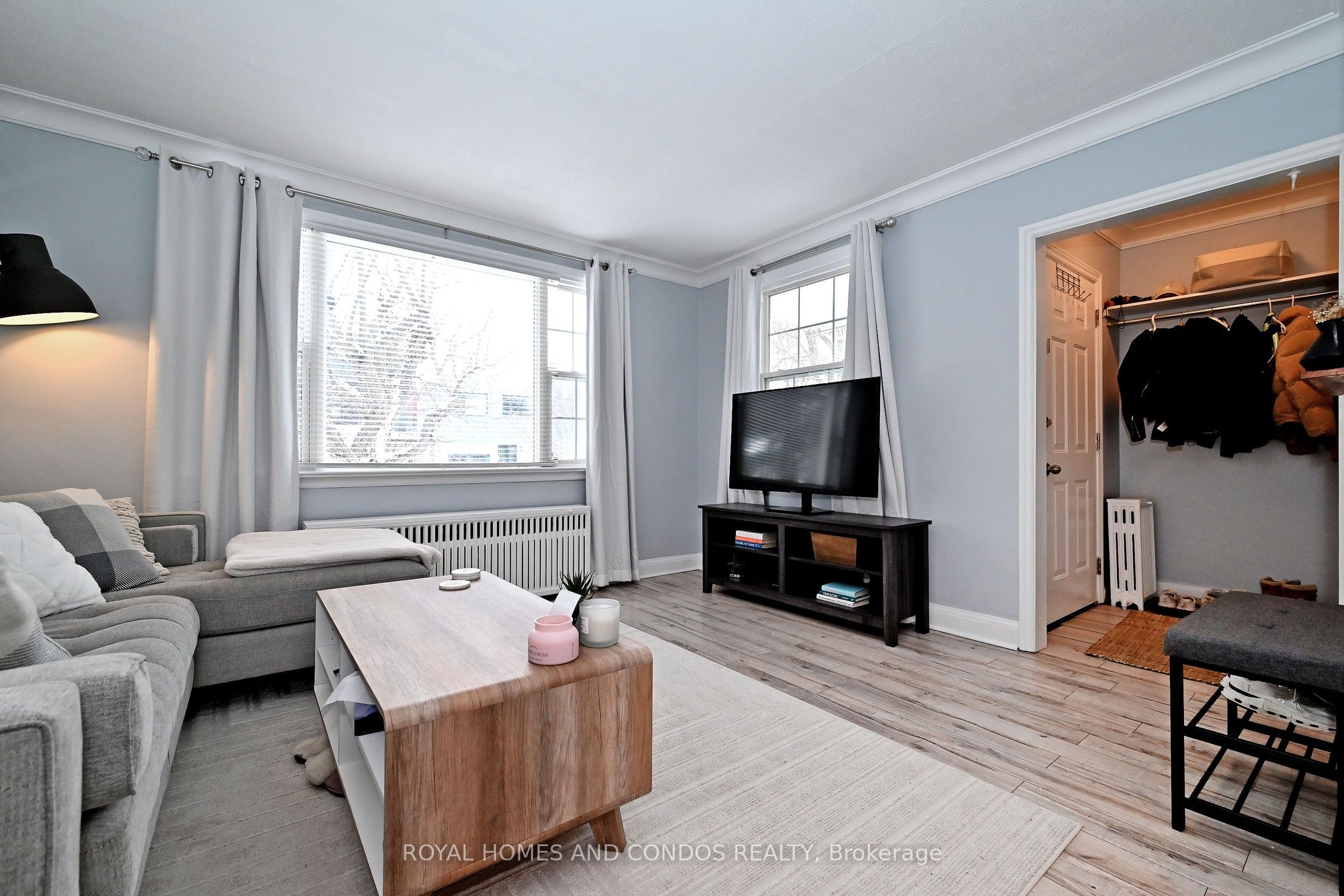 Additional image 4 of 13 Forty First Street, Toronto, ON, M8W 3N4