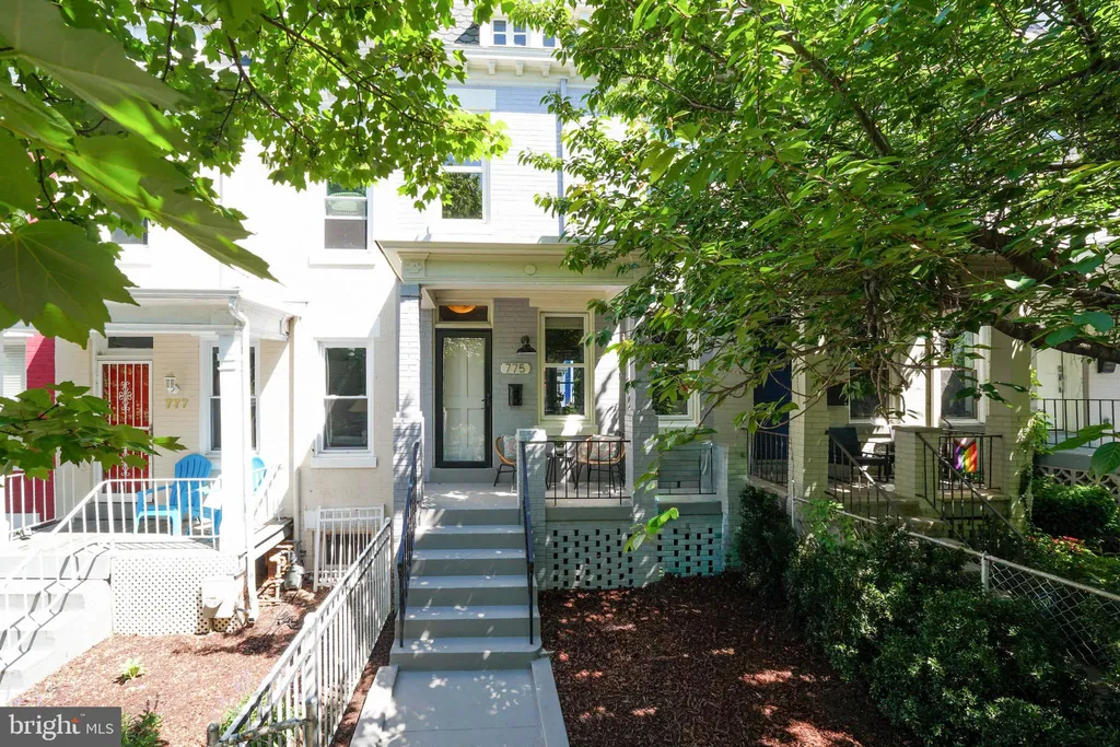 Additional image 13 of 775 Hobart Place NW, Washington, DC 20001
