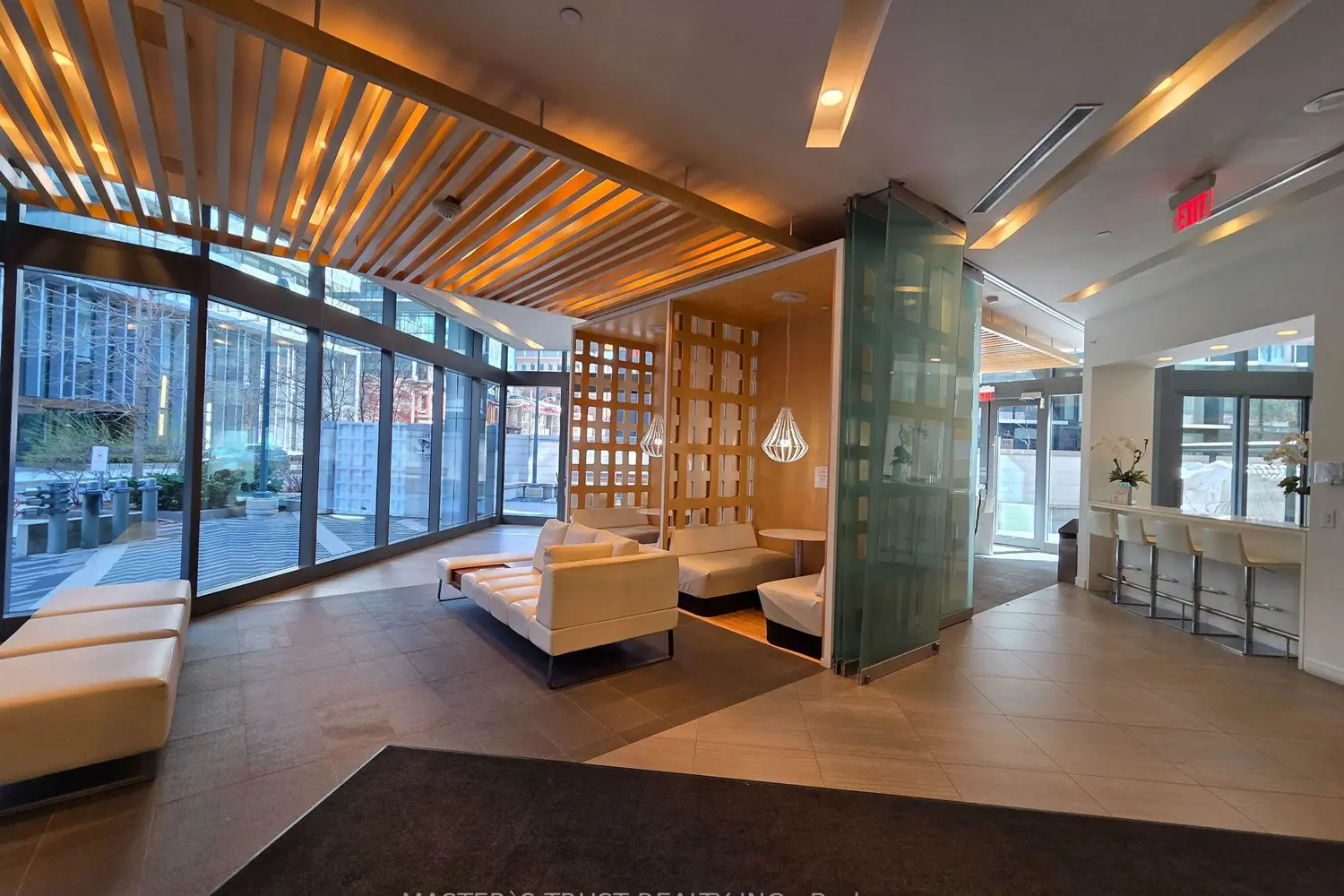 45 Charles Street 310 photo 4